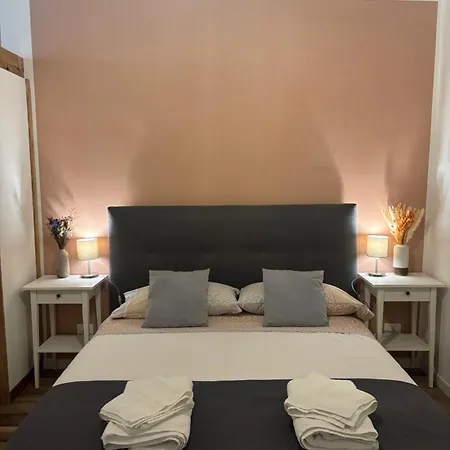 Emma'S House-2